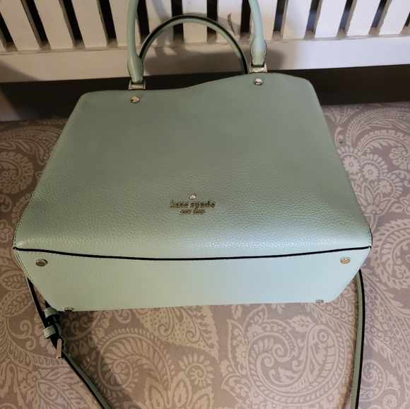 Brand new kate spade purse - Picture 3 of 3
